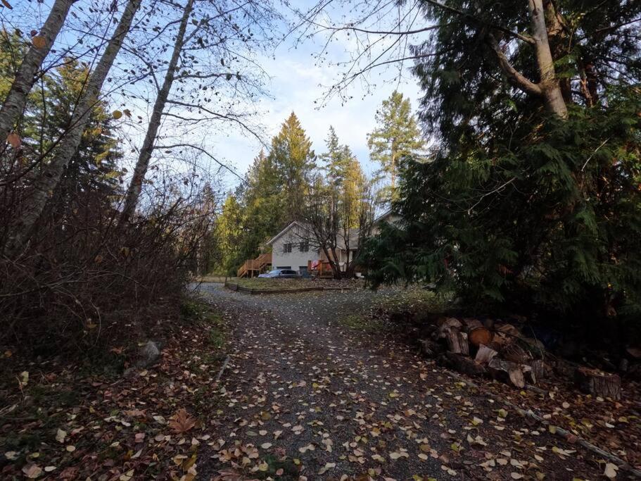 Countryroad Cozy 2Bedrooms Suite2 Nanaimo Exterior photo