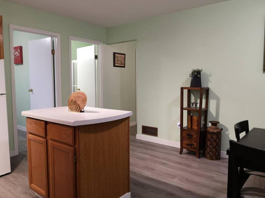 Countryroad Cozy 2Bedrooms Suite2 Nanaimo Exterior photo