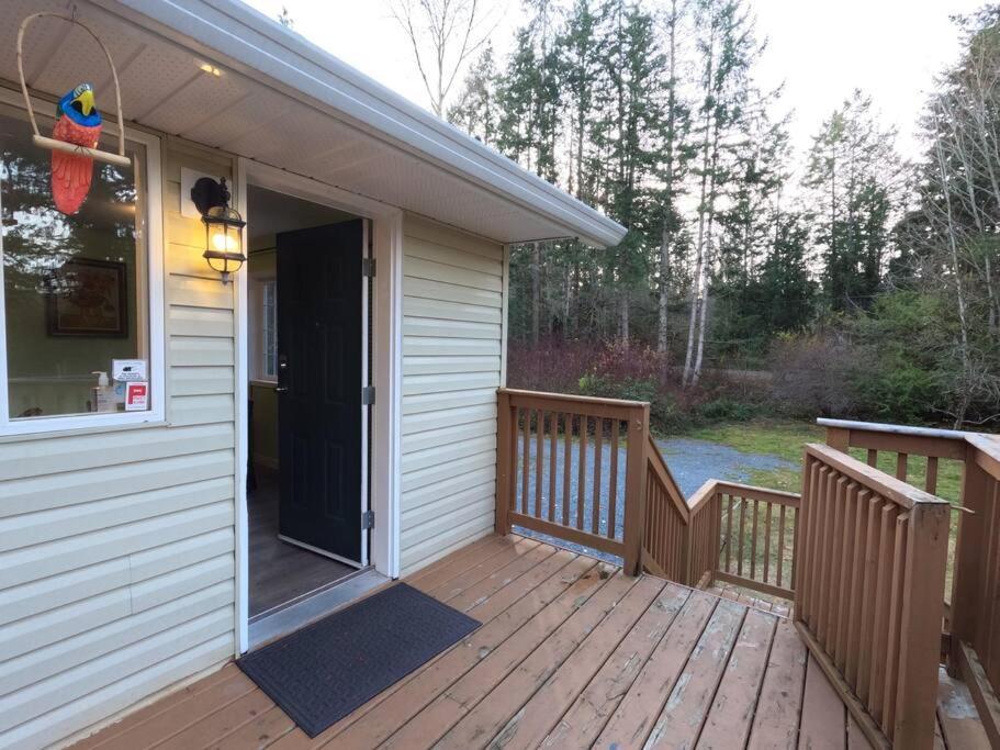 Countryroad Cozy 2Bedrooms Suite2 Nanaimo Exterior photo